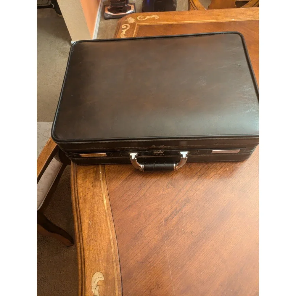 Pratt Professional Cases For Business & Industry BRIEFCASE